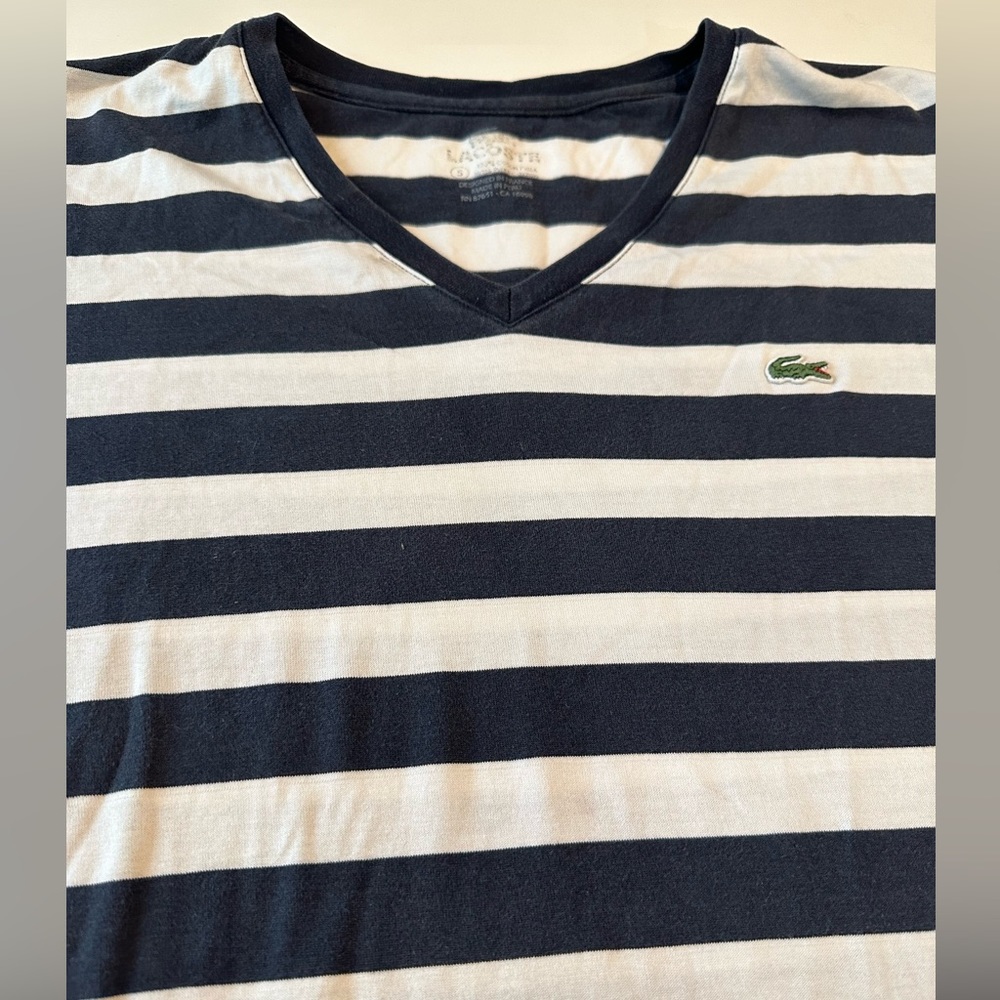 Men’s Lacoste, V-neck T-shirt - Picture 3 of 9